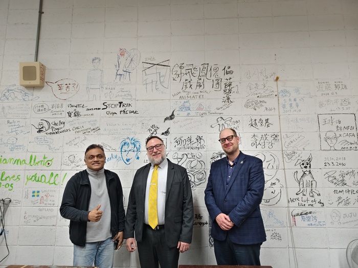 參訪動畫藝術與影像美學研究所合照