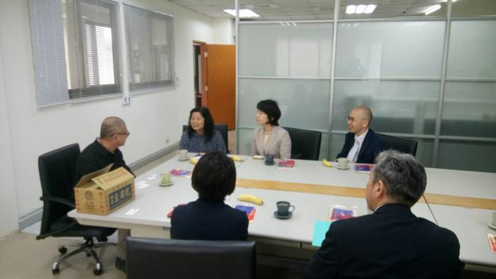 日本生活文化部梅原文與本校交流